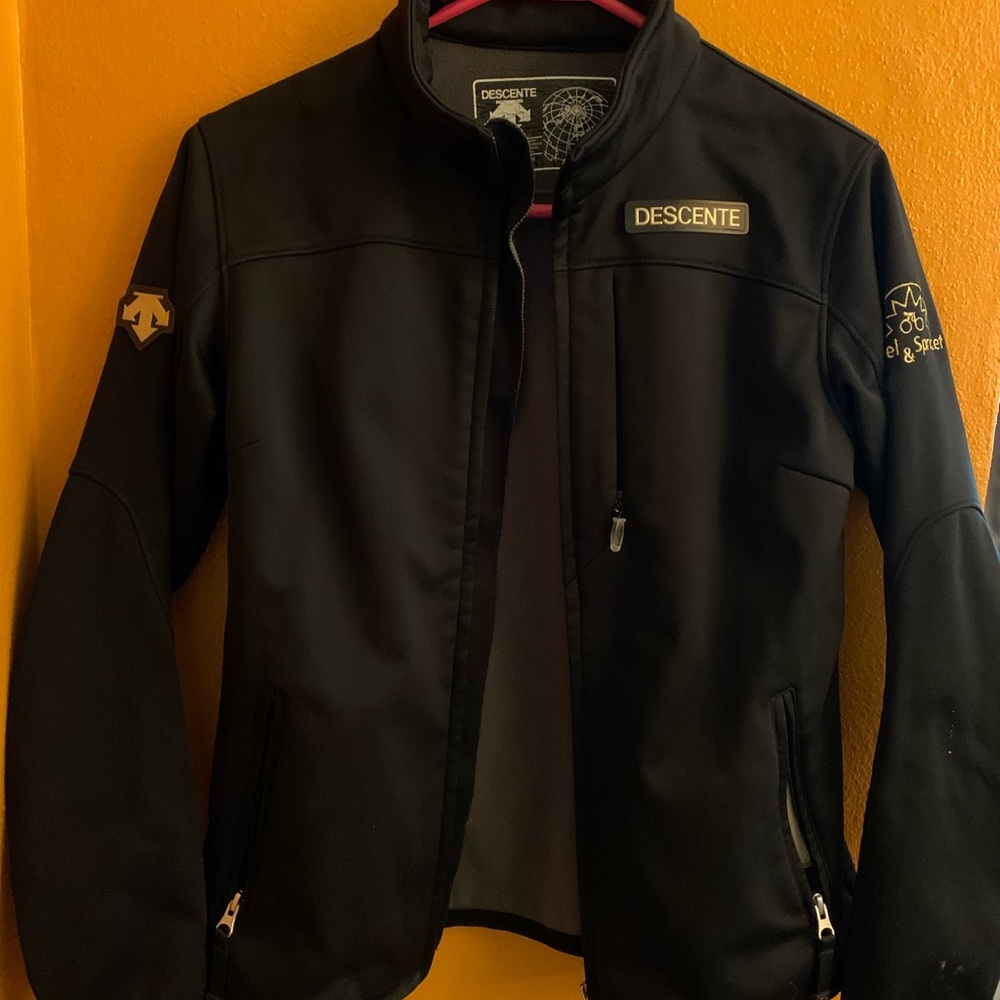 Rare Descente Performance Jacket - image 1